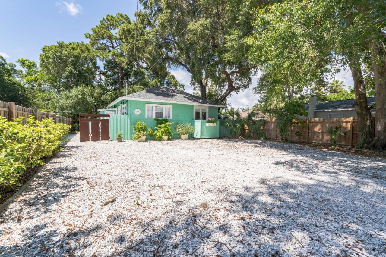 Sarasota, Fl Bungalow - Bright & Breezy Coastal Vibes - 10 Mins To White Sand Beaches Home Exteriör bild