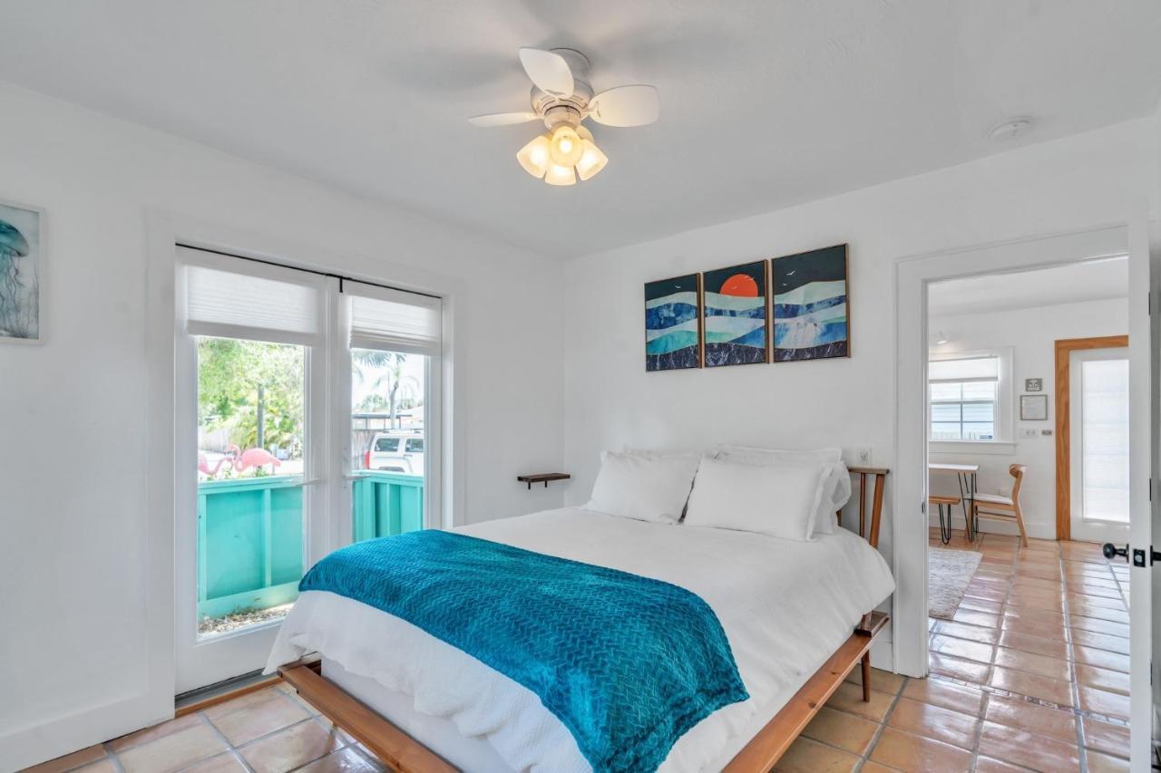 Sarasota, Fl Bungalow - Bright & Breezy Coastal Vibes - 10 Mins To White Sand Beaches Home Exteriör bild