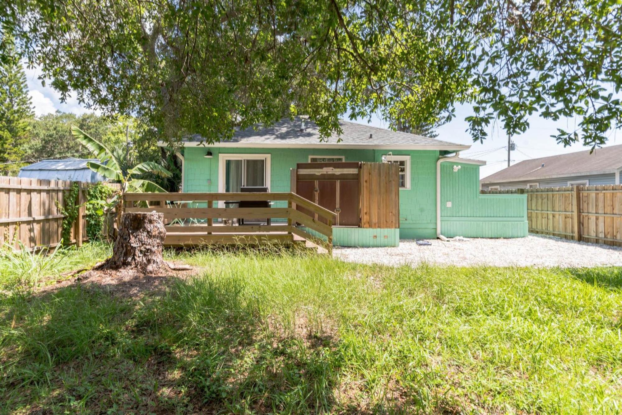 Sarasota, Fl Bungalow - Bright & Breezy Coastal Vibes - 10 Mins To White Sand Beaches Home Exteriör bild